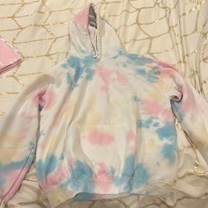 Pacsun size small tye dye sweatshirt